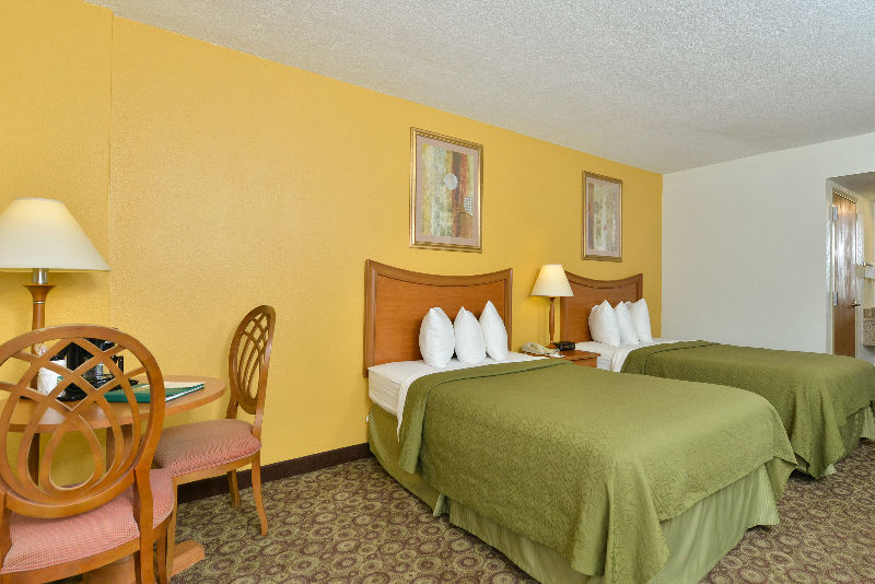 Quality Inn & Suites Near The Theme Parks Orlando Eksteriør bilde